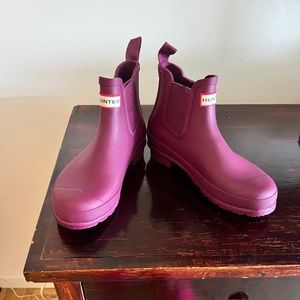 Hunter Women’s Chelsea Rainboots